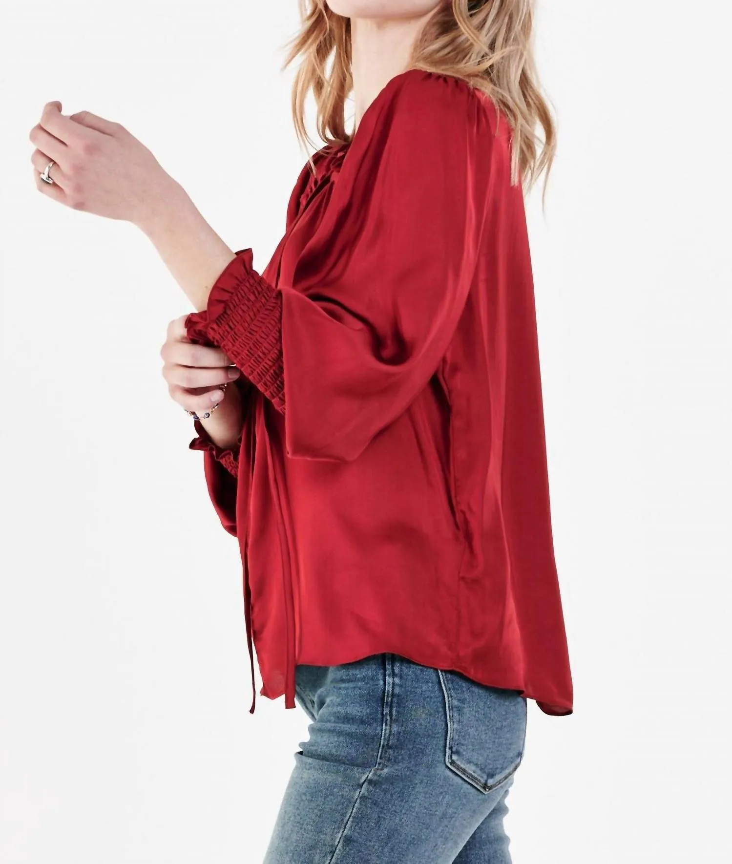 AMELIA RUCHED TOP