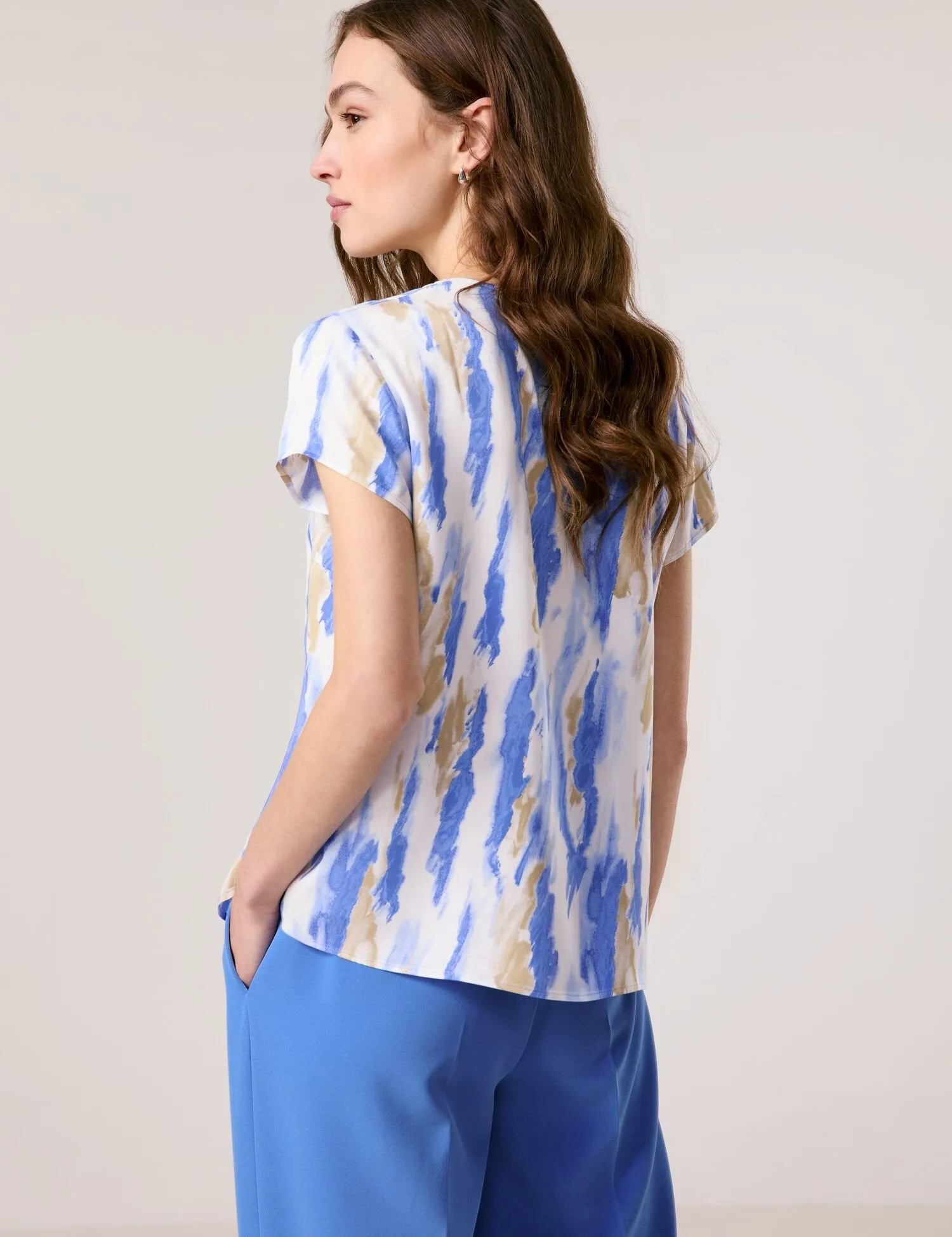 Blouse Shirt with V-neck - Blue