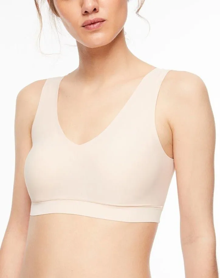 Chantelle SoftStretch Padded V Neck Bra
