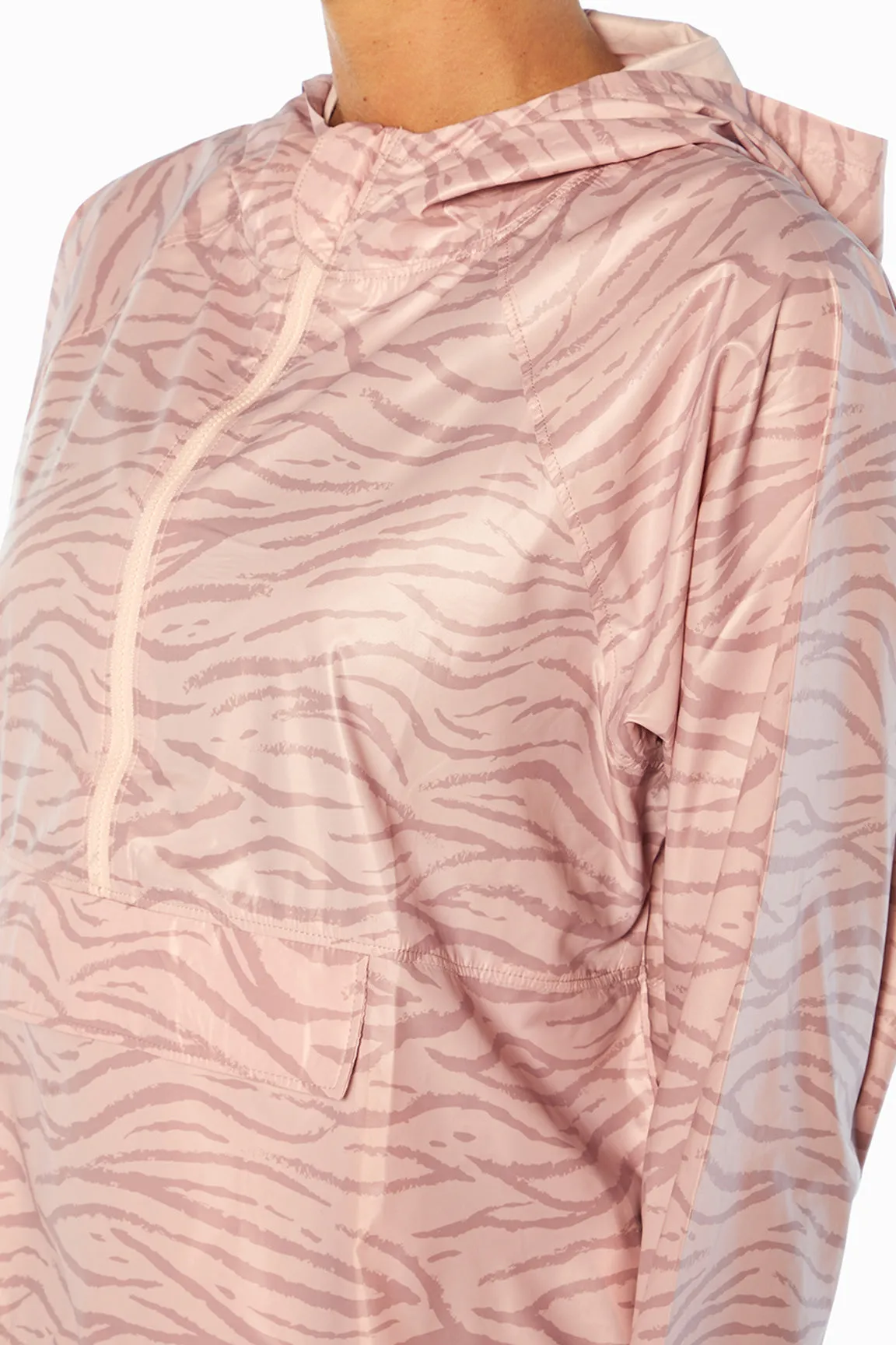 Lora 1/4 Zip Windbreaker Jacket