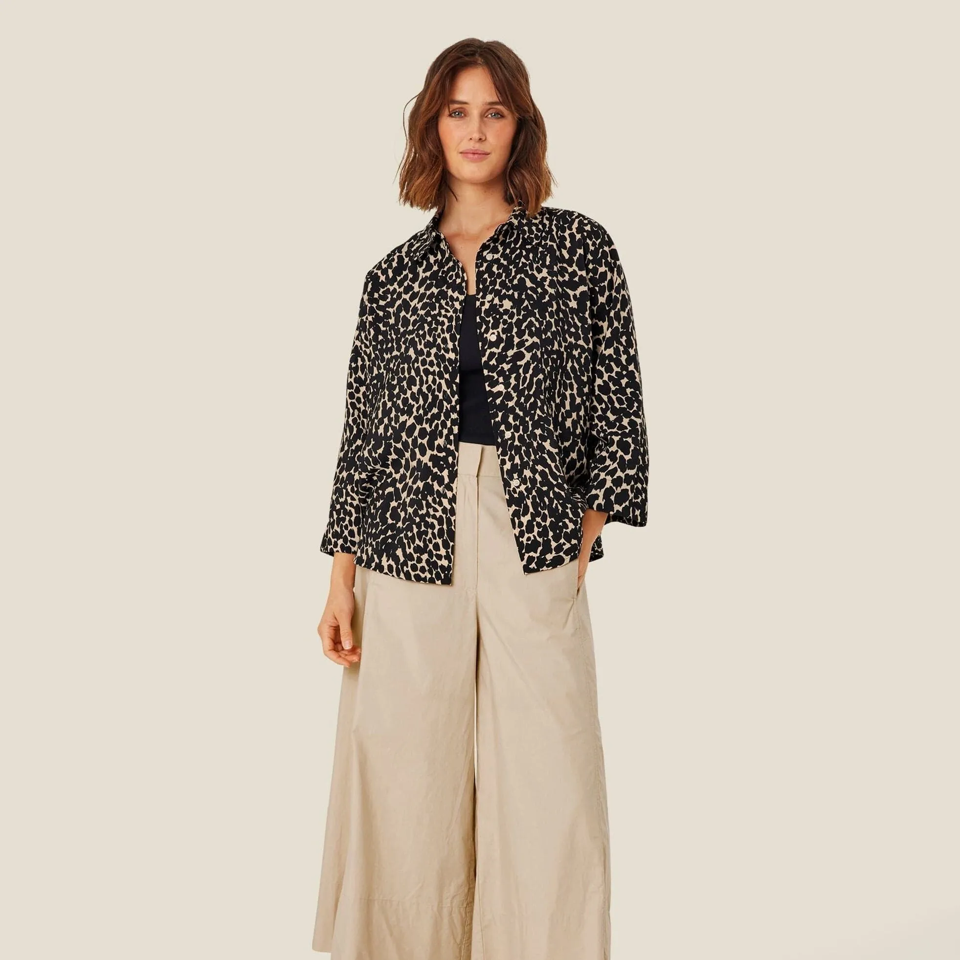 Masai Iduki Shirt in Black Leopard